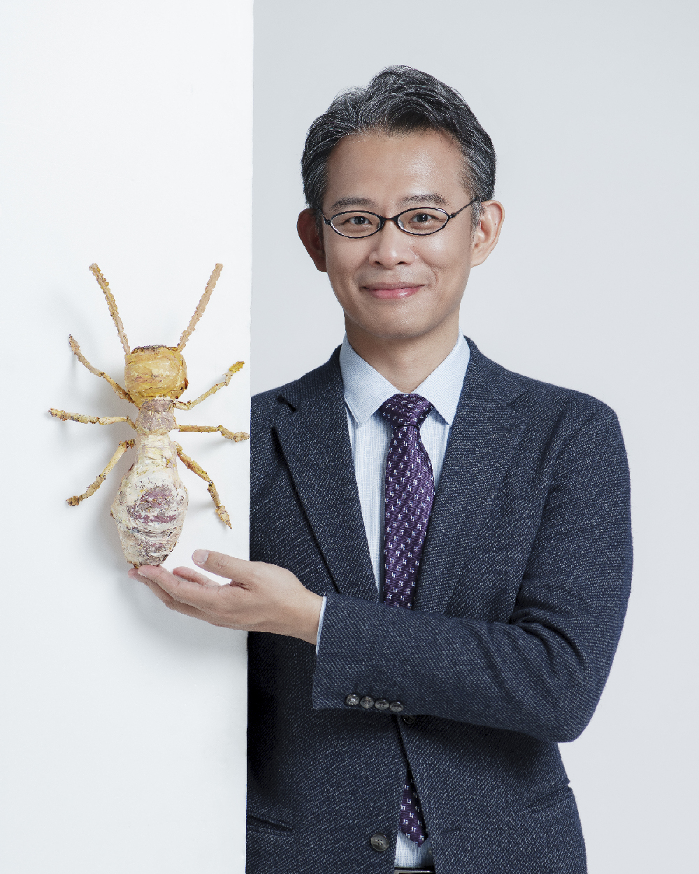 Hou-Feng Lee